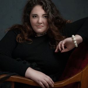 Meet your Posher, Tory